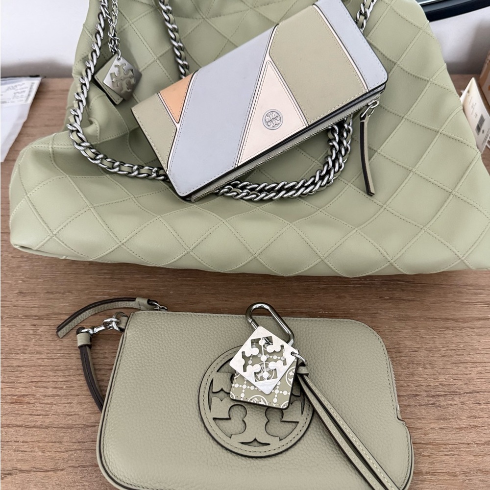 4 Piece Set! Tory Burch Quilted Chain Shoulder Bag - Fleming in Olive Sprig - Picture 14 of 16